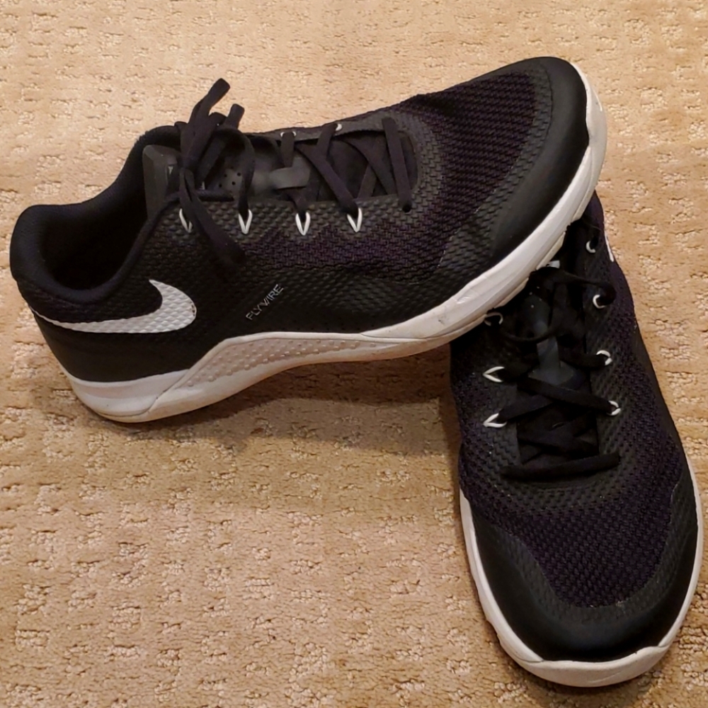Nike Flywire 11, EUC